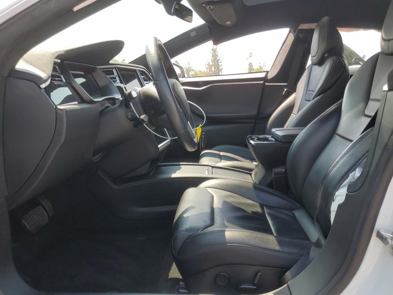 2017 Tesla Model S VIN: 5YJSA1E17HF186954 Lot: 64981335