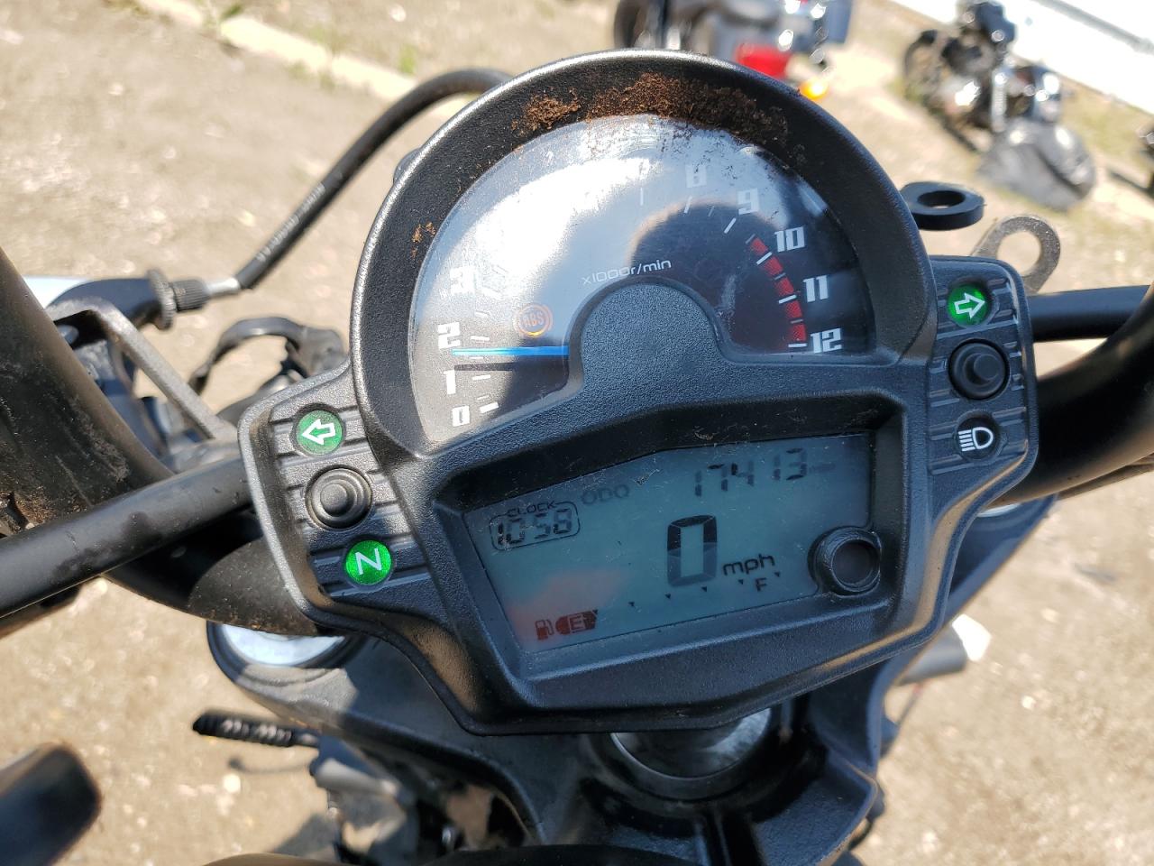 jkaeneb16fda01842 JKAENEB16FDA01842 2015 Kawasaki En650 B
