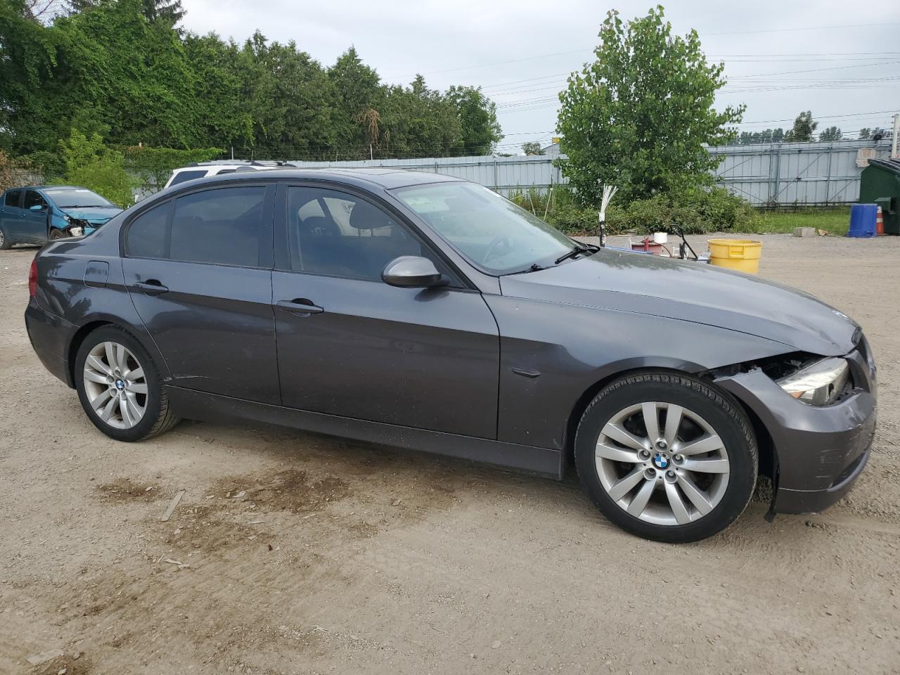 wbavh13548kc98516 WBAVH13548KC98516 2008 BMW 323 I