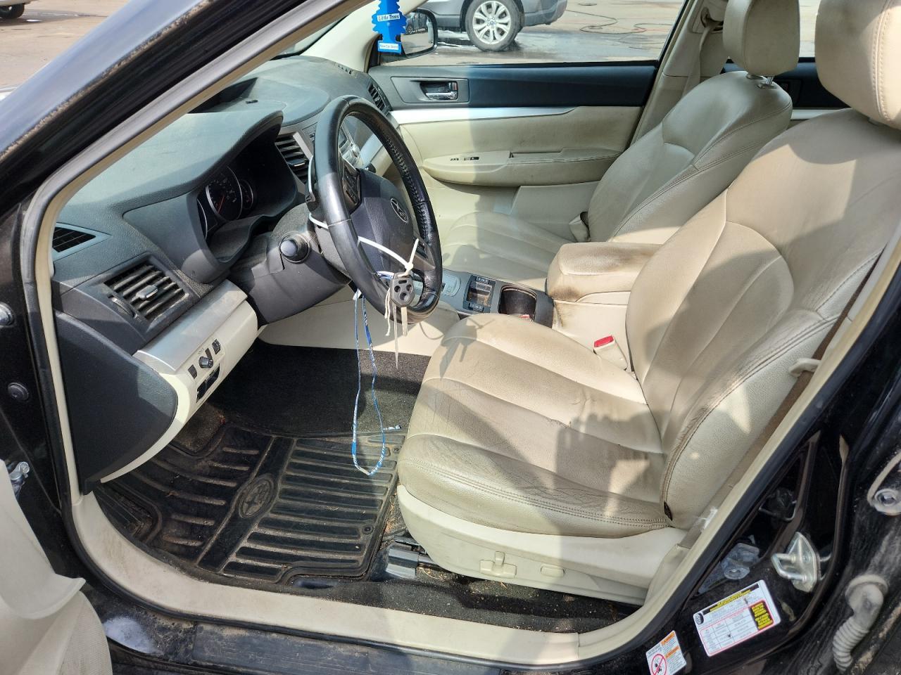 2013 Subaru Legacy 2.5I Premium VIN: 4S3BMBC66D3011744 Lot: 63397265