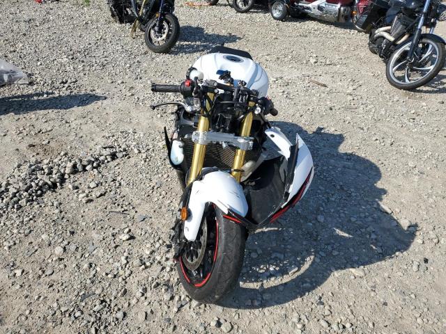 2019 SUZUKI GSX-R750   