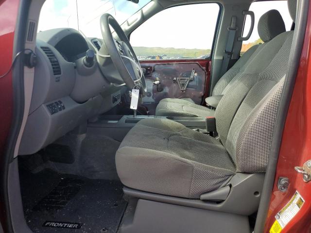  NISSAN FRONTIER 2017 Czerwony