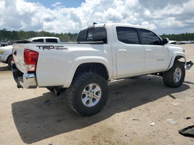 Пикапы TOYOTA TACOMA 2017 Белы