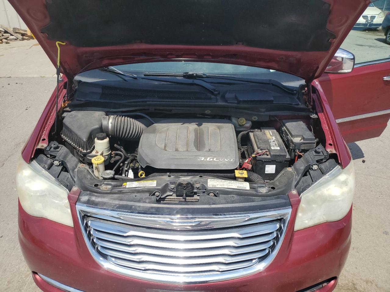 2012 Chrysler Town & Country Touring L VIN: 2C4RC1CG8CR175023 Lot: 64437235