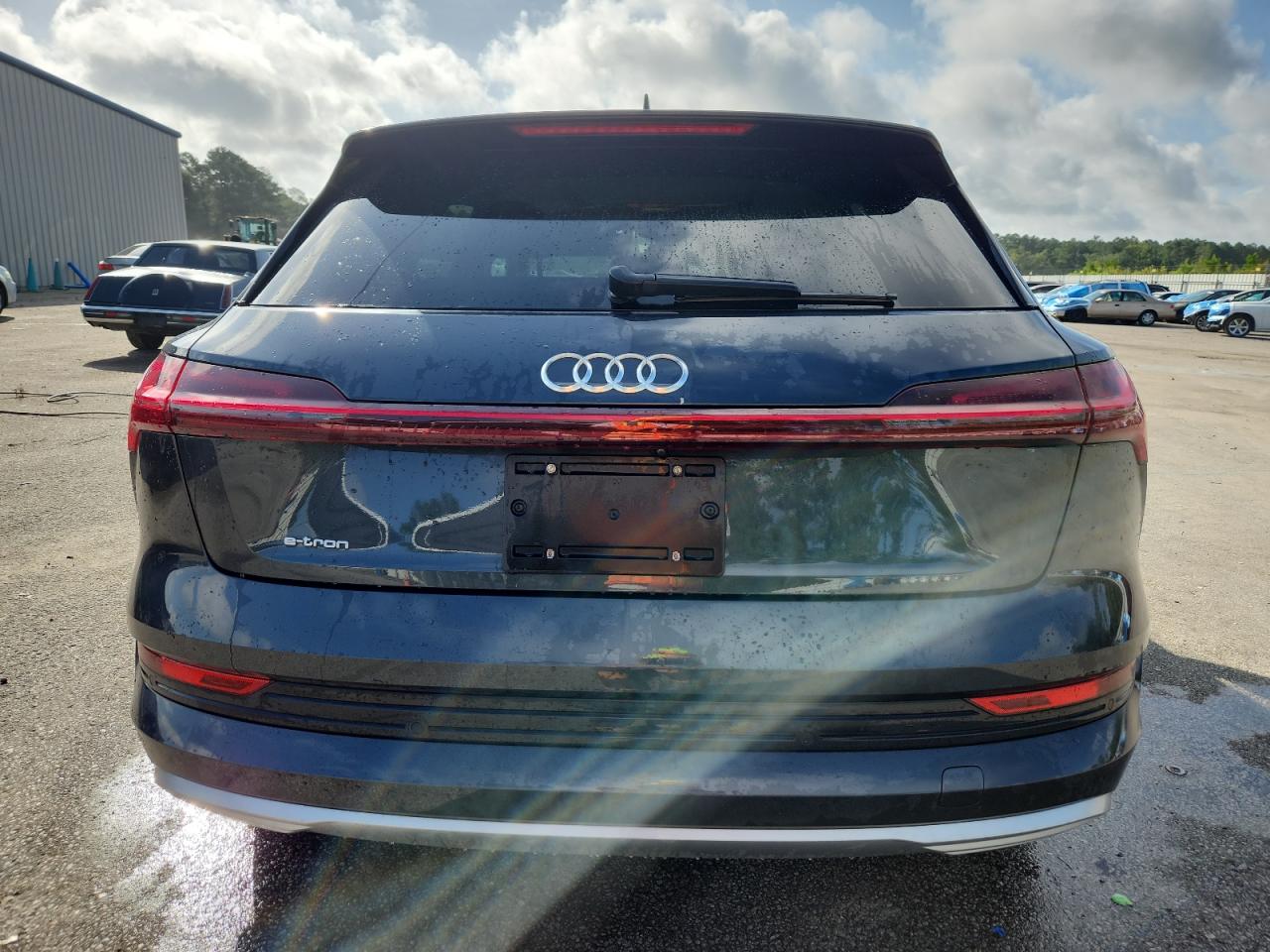 wa1vaage0kb025041 WA1VAAGE0KB025041 2019 Audi E-Tron Prestige