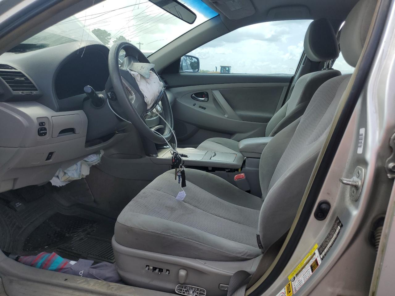 2010 Toyota Camry Base VIN: 4T1BF3EK8AU110867 Lot: 64112385