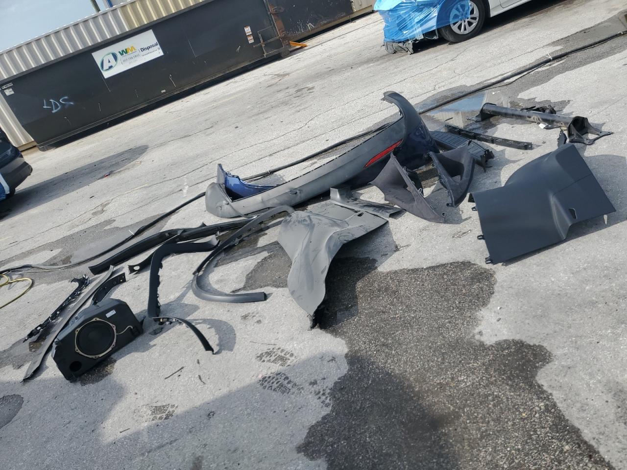 2020 Tesla Model X VIN: 5YJXCDE20LF297896 Lot: 64361025