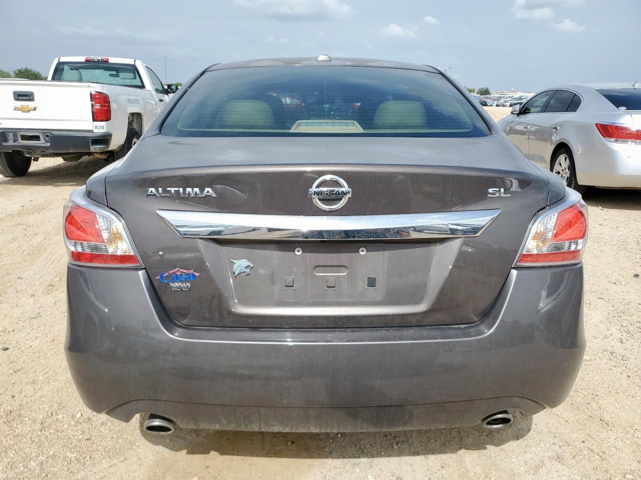2015 Nissan Altima 2.5 VIN: 1N4AL3AP4FN352511 Lot: 62237705