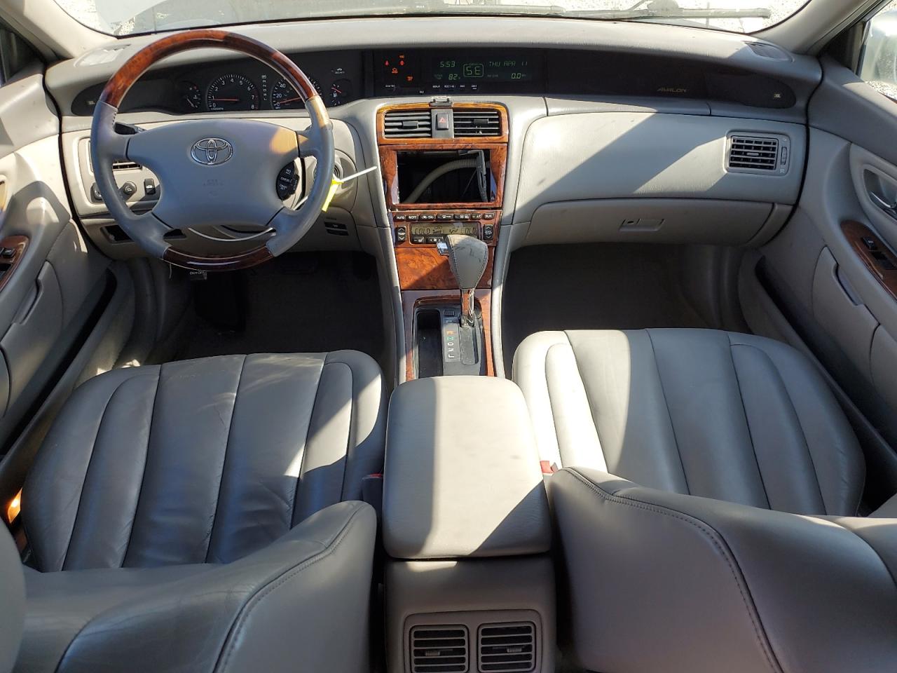 2003 Toyota Avalon Xl VIN: 4T1BF28B53U302255 Lot: 63704405