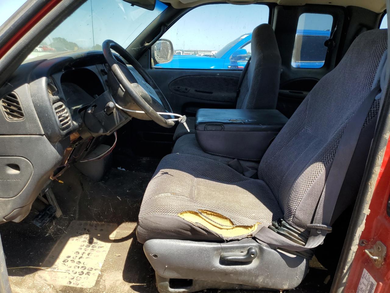 2000 Dodge Ram 1500 VIN: 1B7HC13Z0YJ110286 Lot: 65782315
