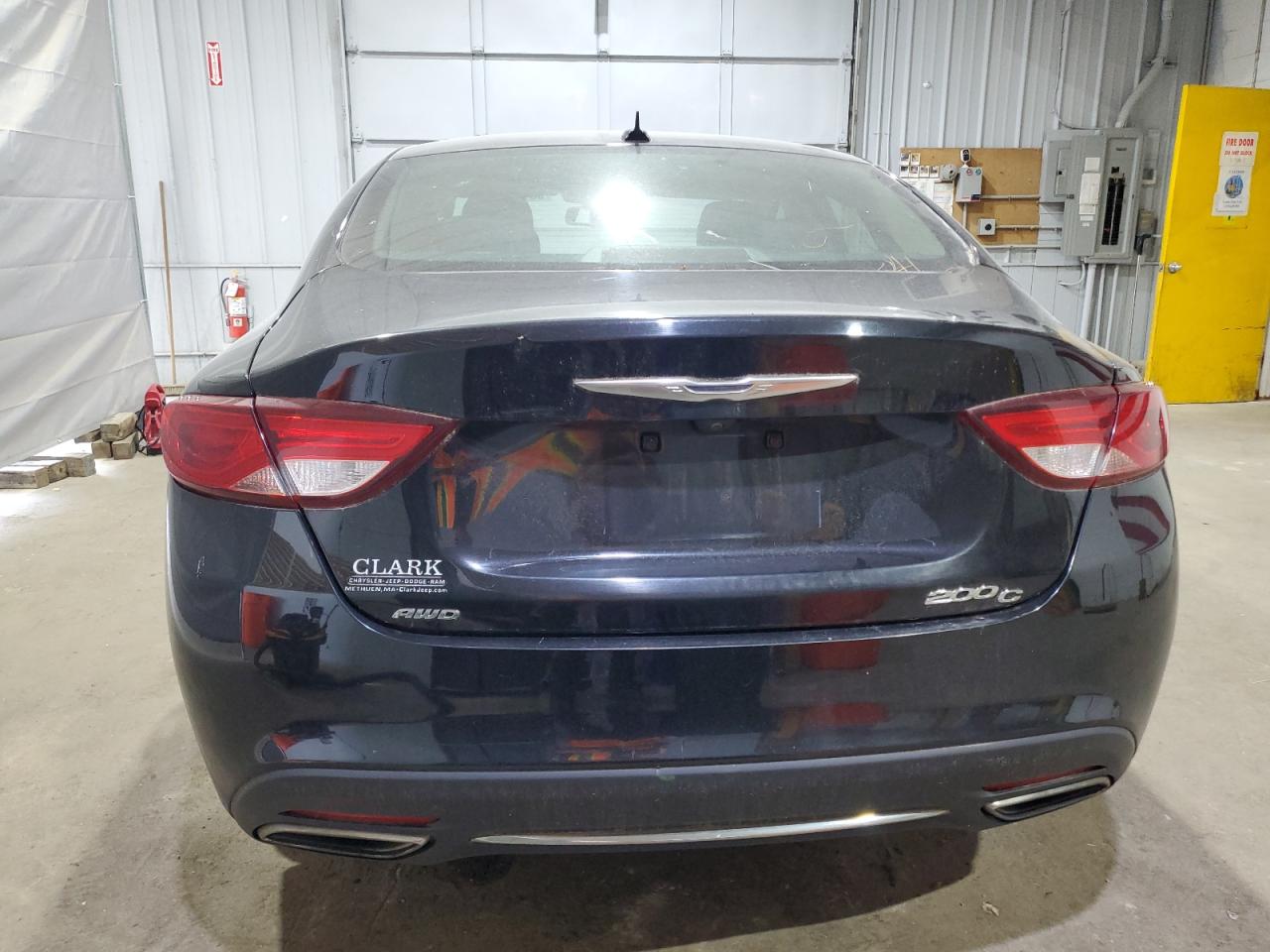 2015 Chrysler 200 C VIN: 1C3CCCEG1FN610467 Lot: 63431885
