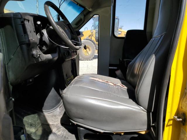  CHEVROLET EXPRESS 2018 Yellow