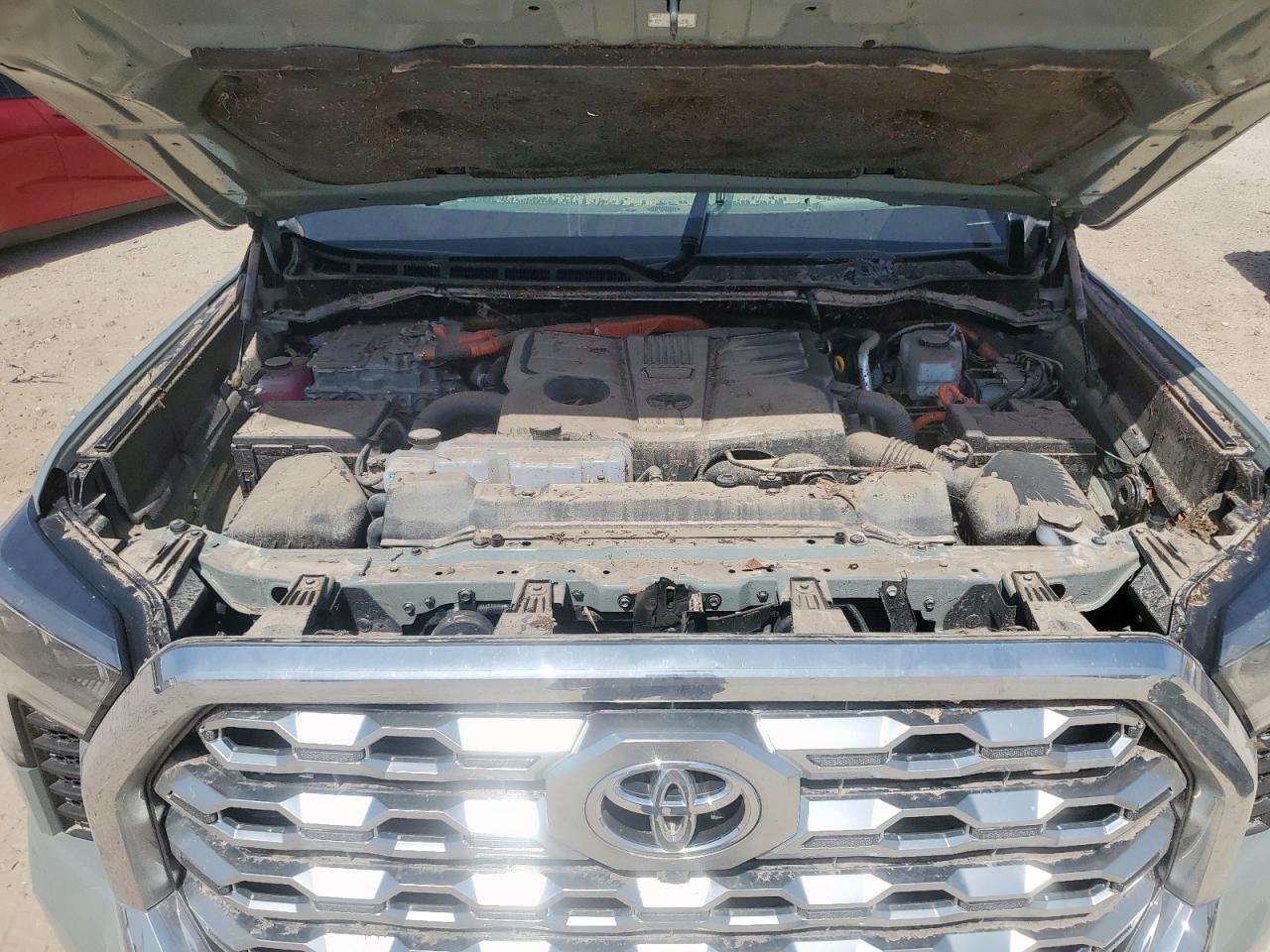2025 Toyota Tundra Crewmax Platinum VIN: 5TFMC5DB2SX089016 Lot: 64638325