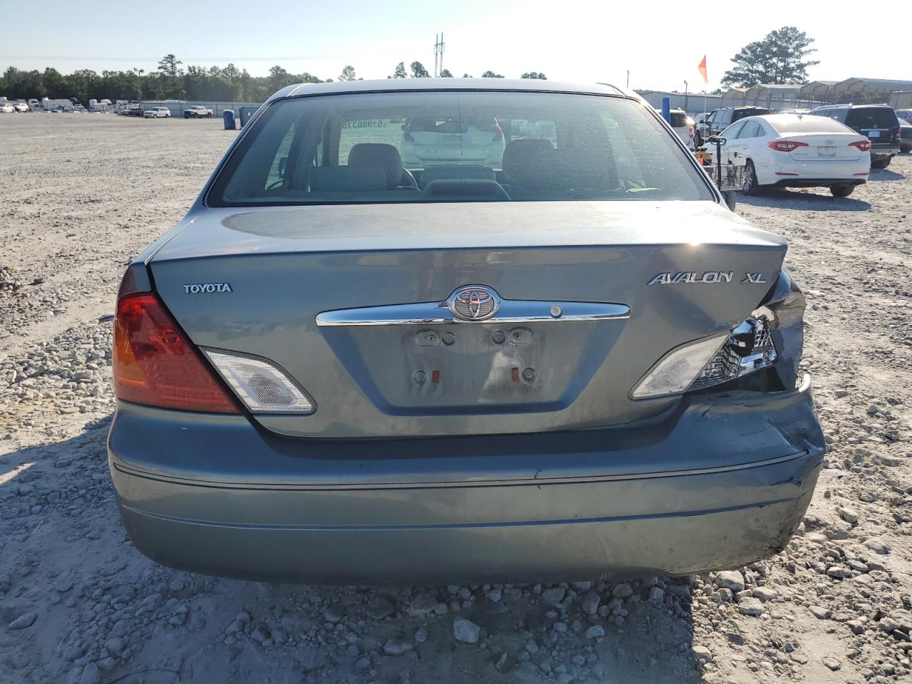 2000 Toyota Avalon Xl VIN: 4T1BF28B0YU110118 Lot: 61986315