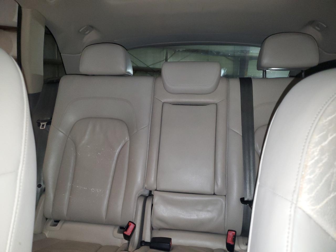 2011 Audi Q5 Premium VIN: WA1CFAFP4BA036450 Lot: 65574405