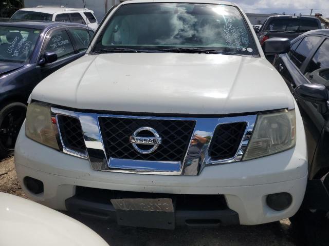  NISSAN FRONTIER 2015 Biały
