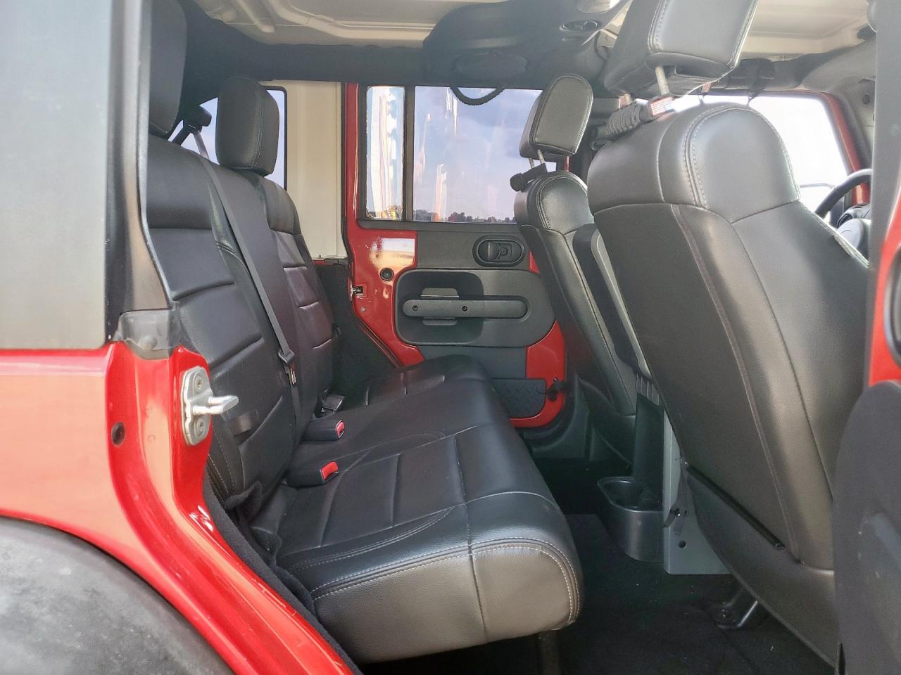 2010 Jeep Wrangler Unlimited Sport VIN: 1J4HB3H17AL232245 Lot: 64742695