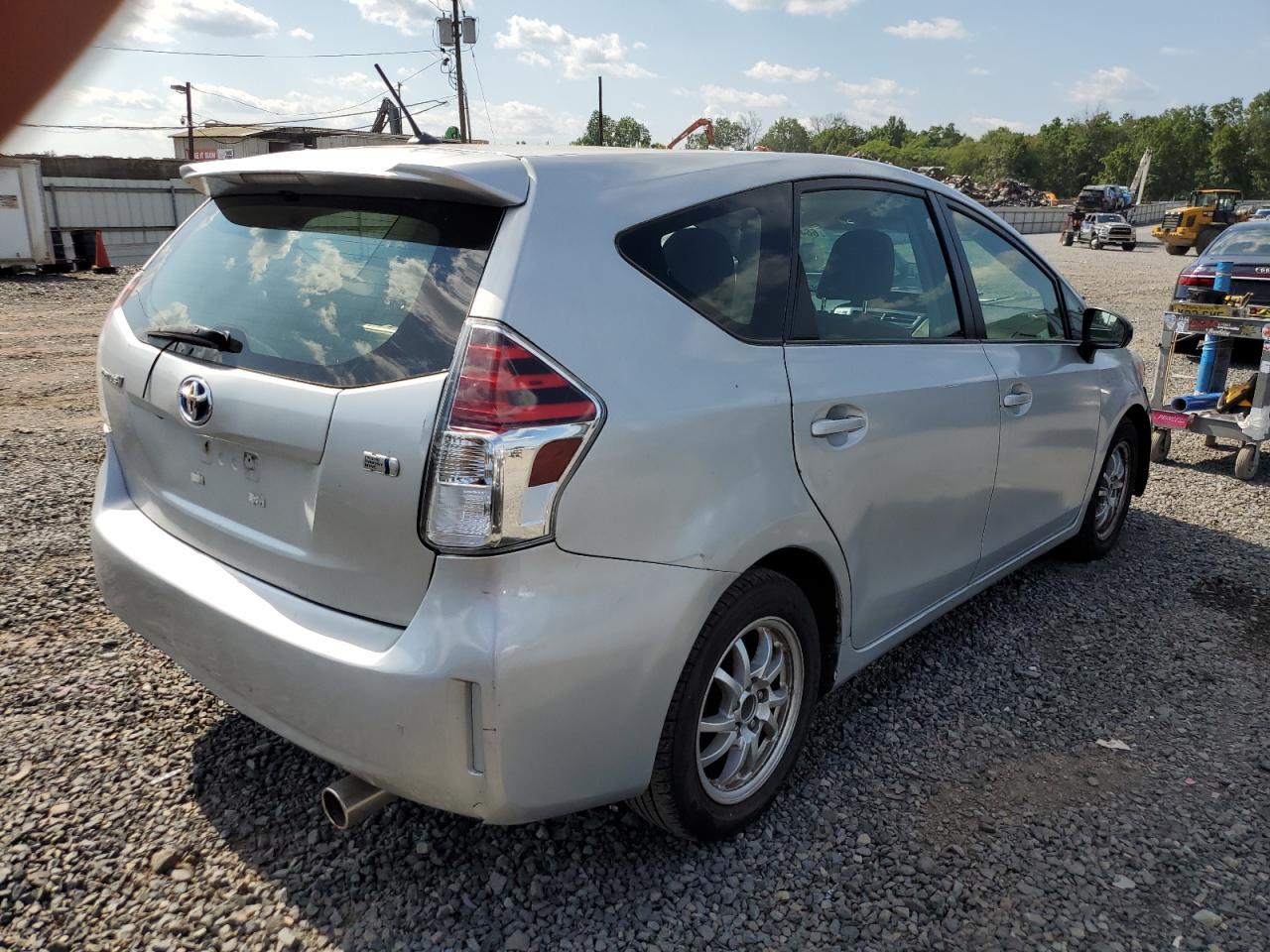 2015 Toyota Prius V VIN: JTDZN3EU8FJ026872 Lot: 66439565