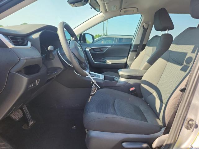  TOYOTA RAV4 2023 Srebrny