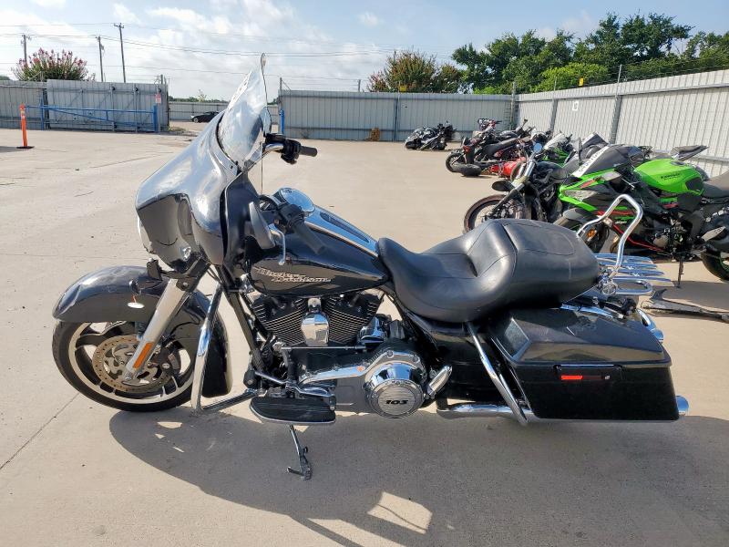 2013 HARLEY-DAVIDSON FLHX STREET GLIDE  
