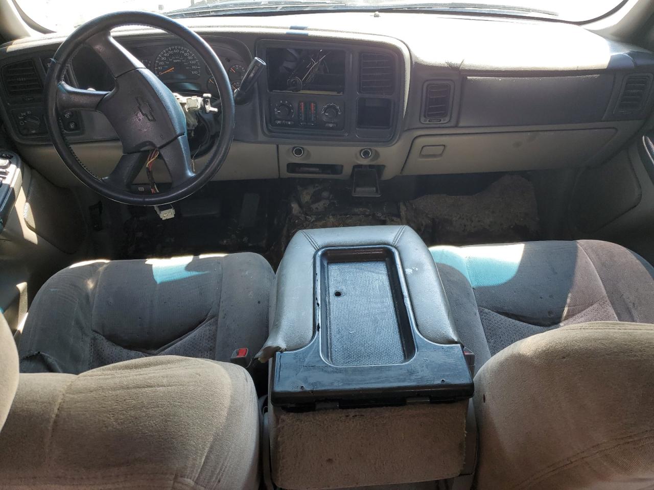 2003 Chevrolet Tahoe K1500 VIN: 1GNEK13Z93J261889 Lot: 67038165