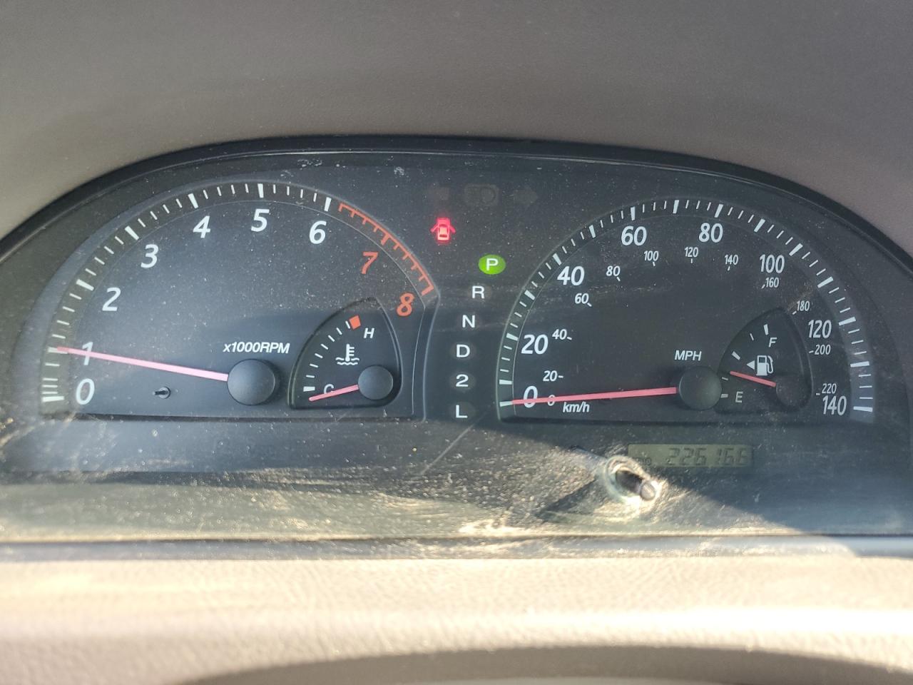 2003 Toyota Camry Le VIN: JTDBE32K130141478 Lot: 64884765