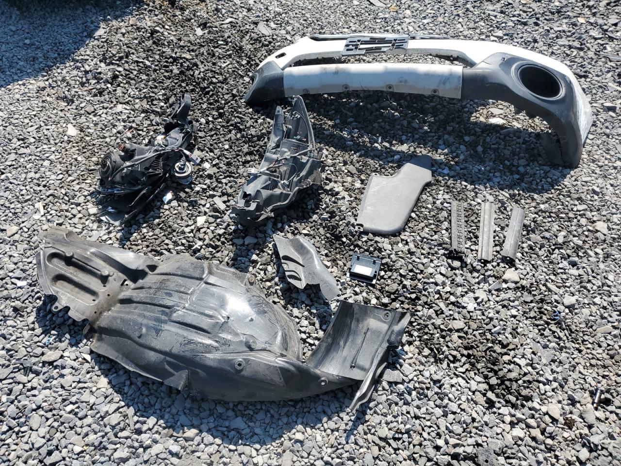 2015 Subaru Outback 2.5I Limited VIN: 4S4BSALCXF3352505 Lot: 67022735