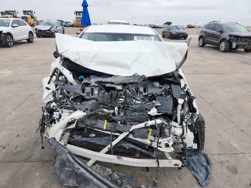 TOYOTA PRIUS 2018 White