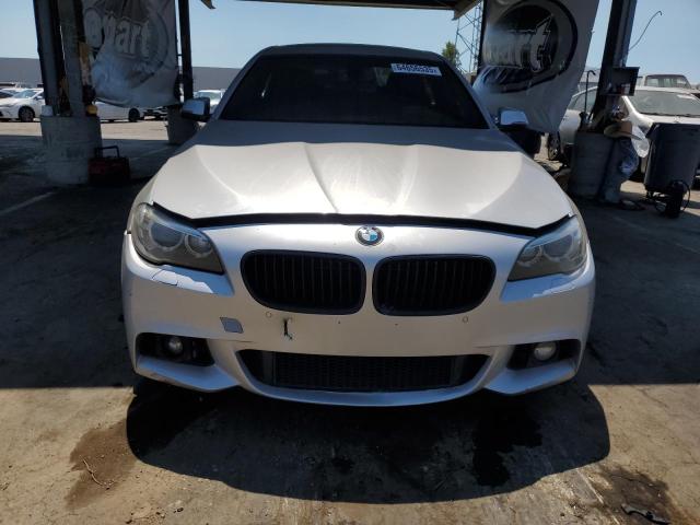 Sedans BMW 5 SERIES 2014 Srebrny
