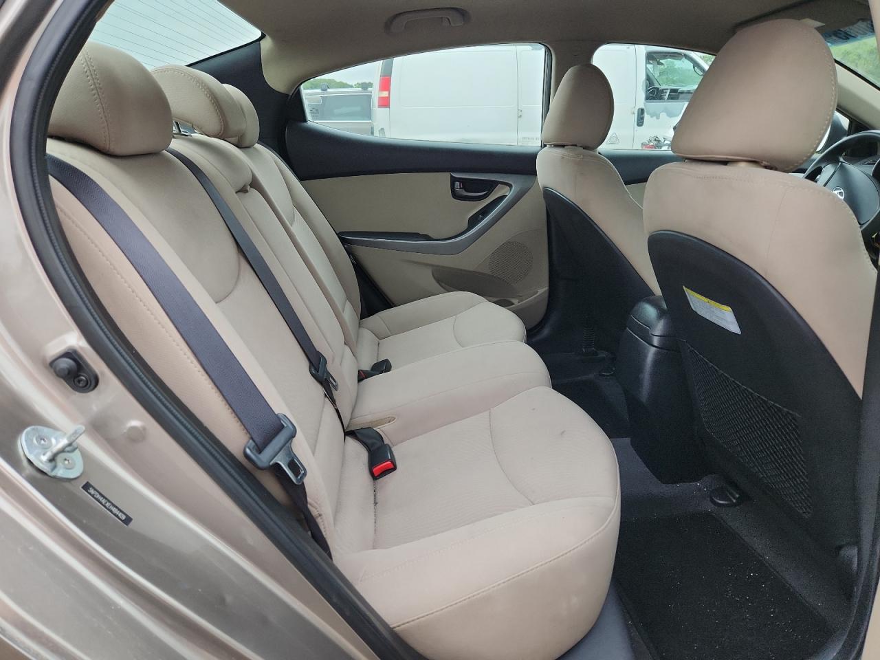 2014 Hyundai Elantra Se VIN: 5NPDH4AEXEH484409 Lot: 64690085