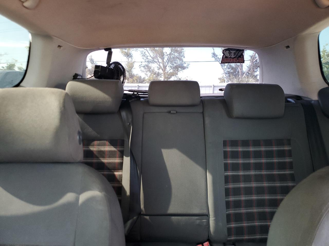 2007 Volkswagen Rabbit VIN: WVWBR71K17W183391 Lot: 64337745