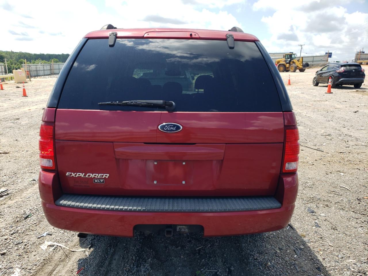 2004 Ford Explorer Xlt VIN: 1FMZU73K64UB74165 Lot: 64608975