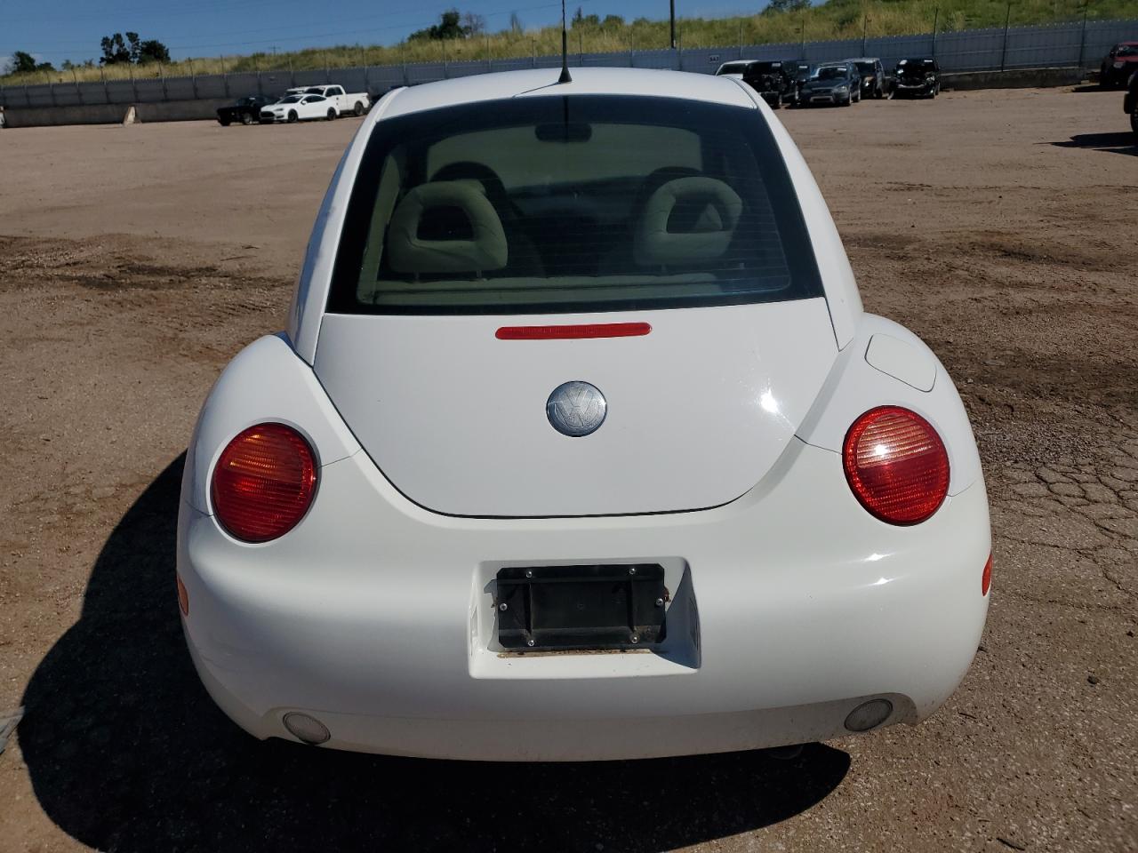 2002 Volkswagen New Beetle Gl VIN: 3VWBB21C02M437730 Lot: 63756935