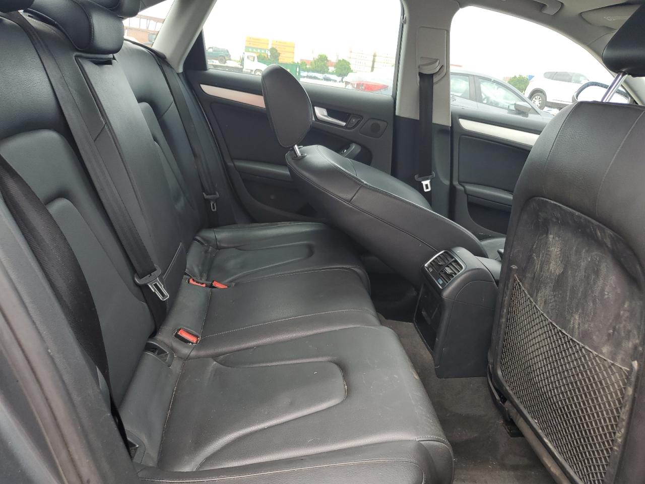 2014 Audi A4 Premium Plus VIN: WAUFFAFL6EN011270 Lot: 63188295