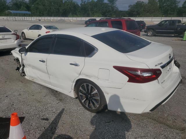  NISSAN ALTIMA 2018 Белы