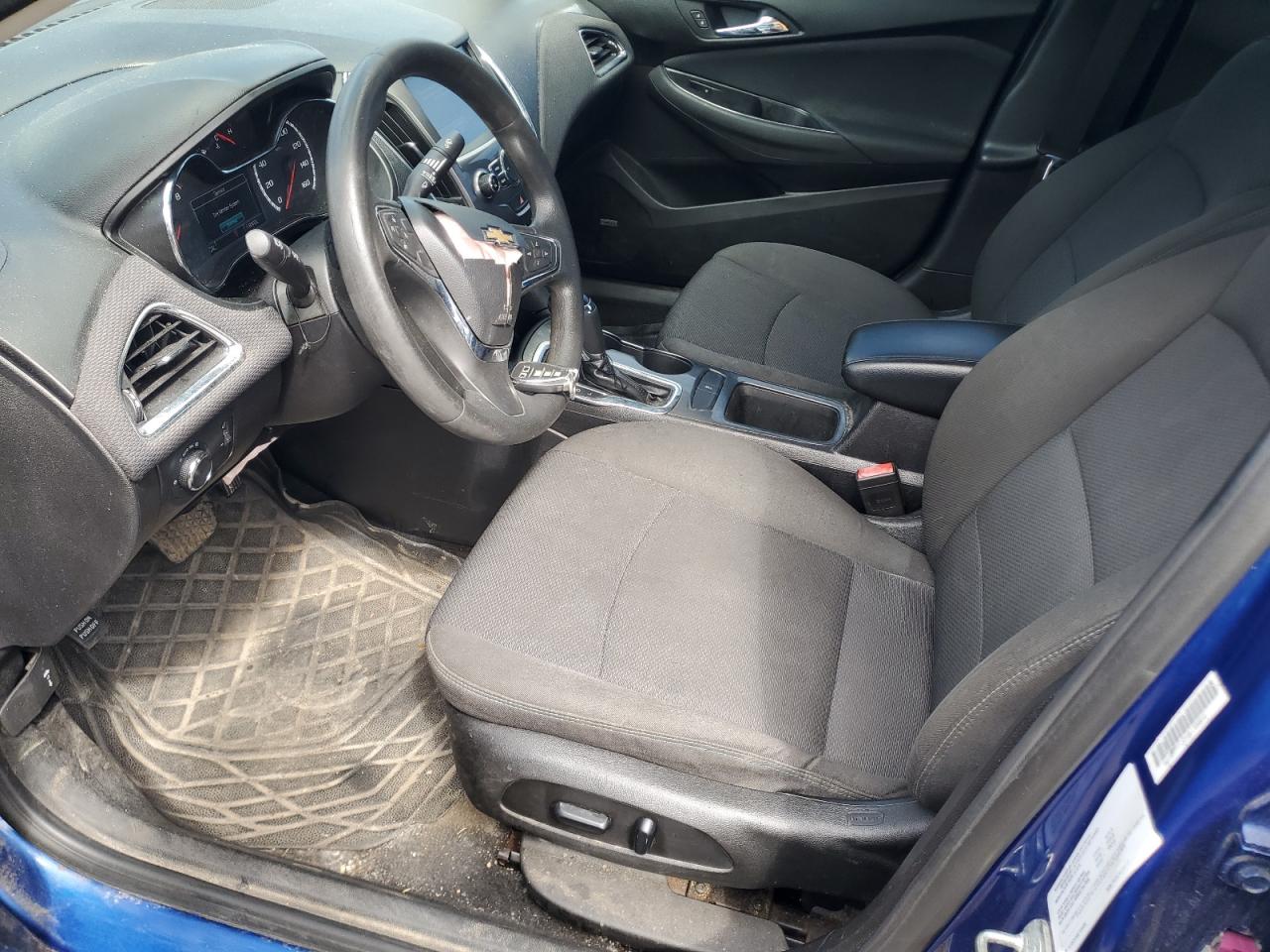 2018 Chevrolet Cruze Lt VIN: 1G1BE5SM5J7198485 Lot: 64898275