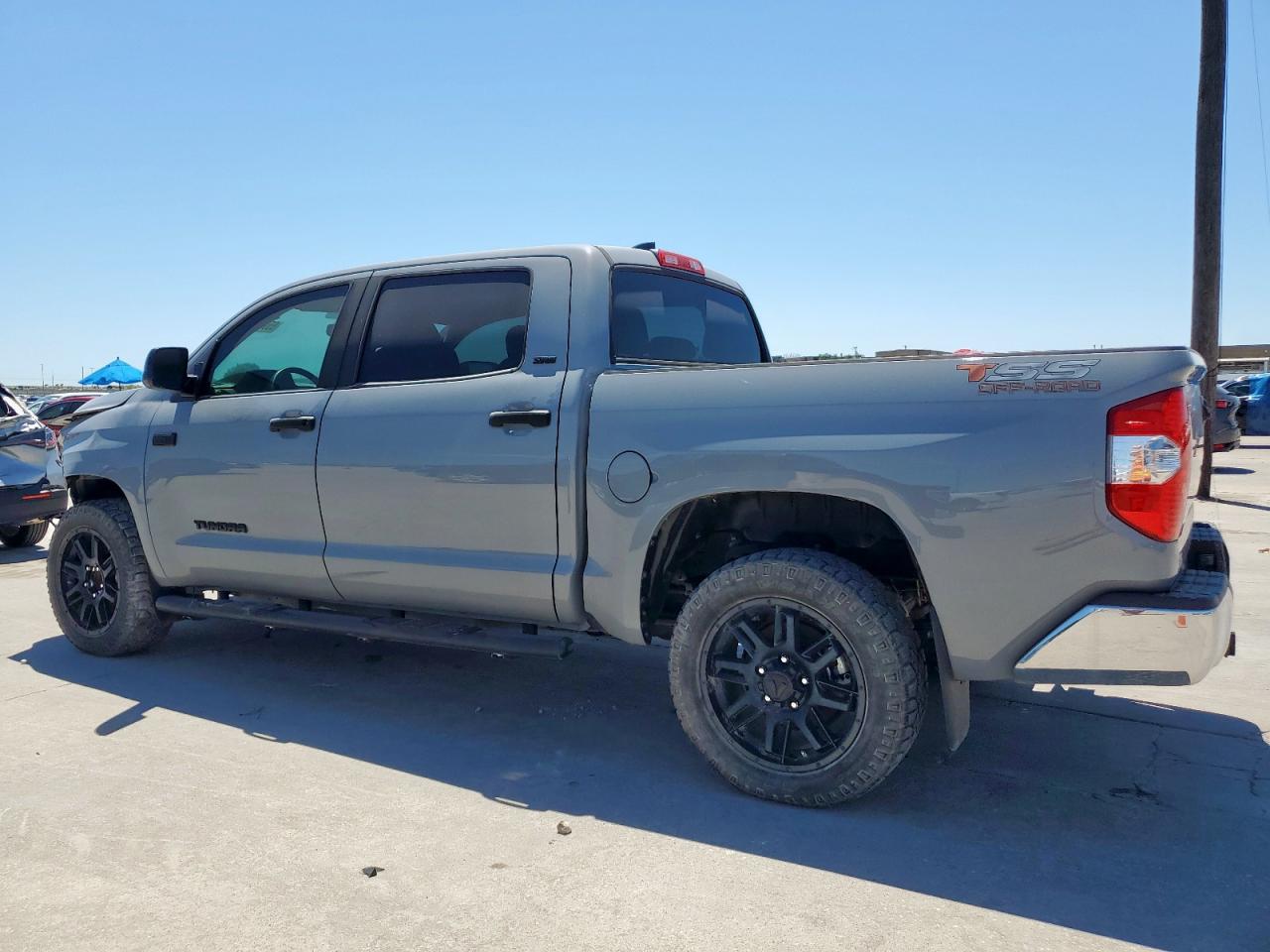 2021 Toyota Tundra Crewmax Sr5 VIN: 5TFEY5F14MX279994 Lot: 65924625