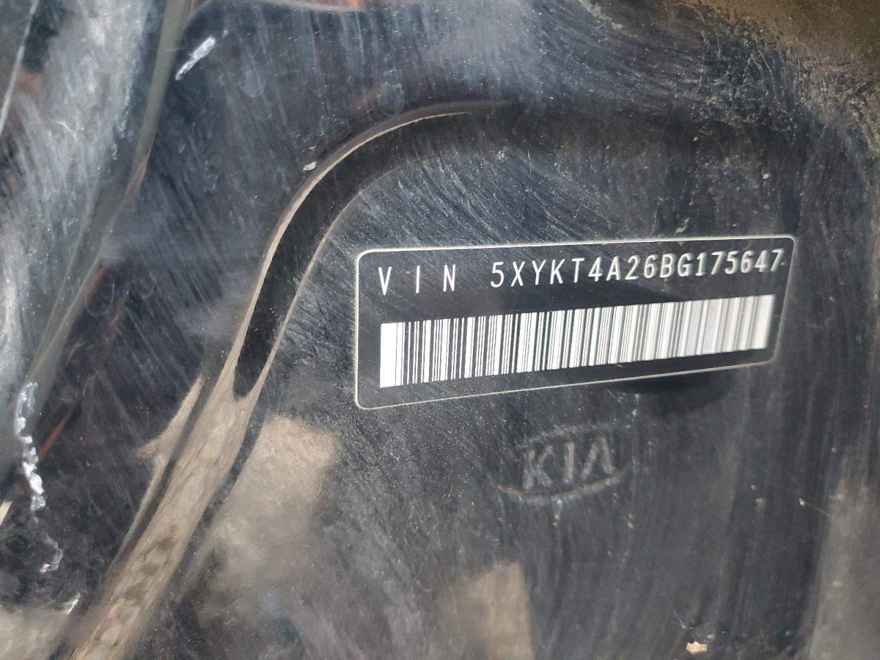 2011 Kia Sorento Base VIN: 5XYKT4A26BG175647 Lot: 63091765
