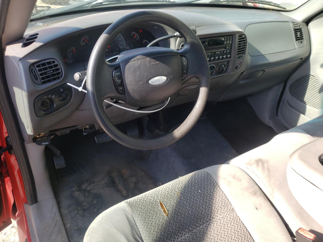 2002 Ford F150 VIN: 1FTRF17252NC04561 Lot: 62998705