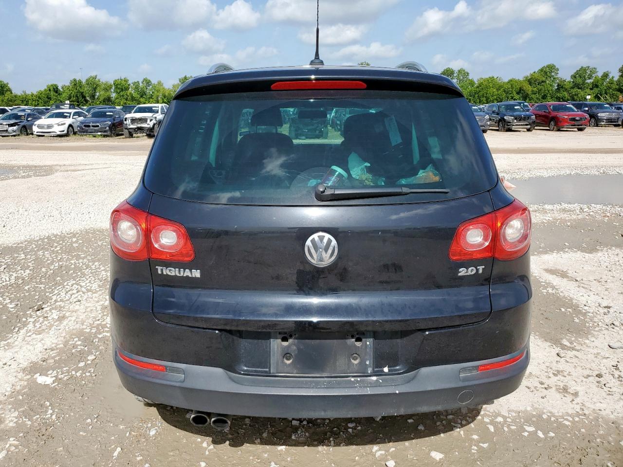 2011 Volkswagen Tiguan S VIN: WVGAV7AX8BW538256 Lot: 65043475