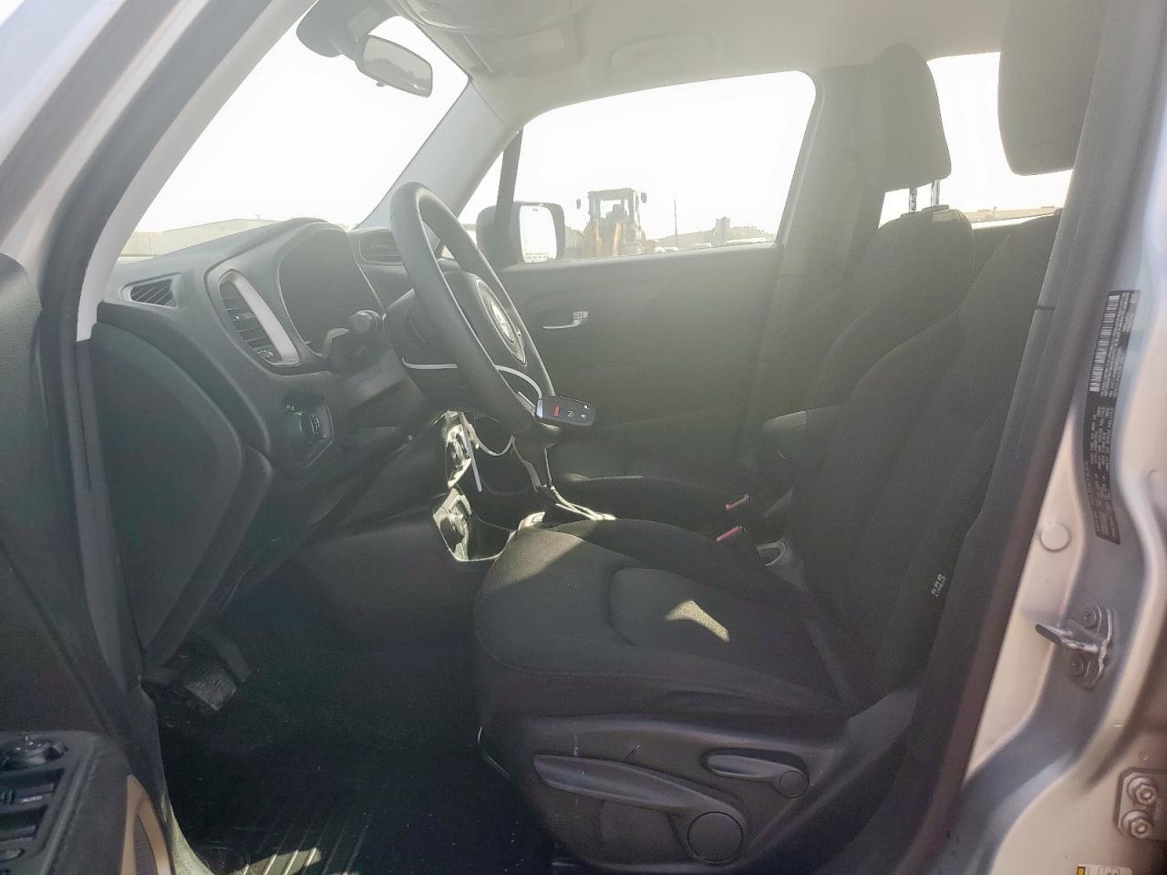 2017 Jeep Renegade Sport VIN: ZACCJBAB6HPG43240 Lot: 64905975