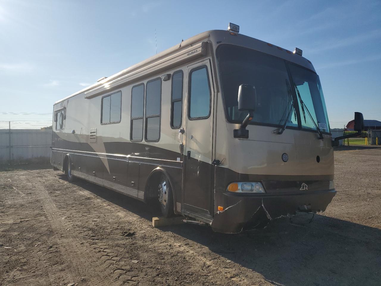 2000 'Other Rv' Camper brown null null 4SLD9HR3XY1152943 photo #1