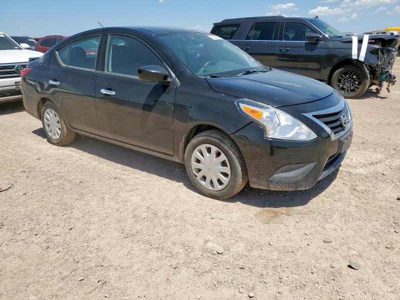  NISSAN VERSA 2016 Черный