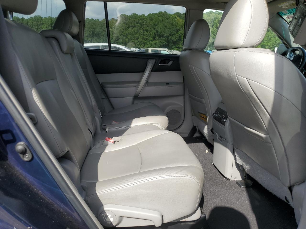 2012 Toyota Highlander Base VIN: 5TDBK3EH9CS170393 Lot: 64461455