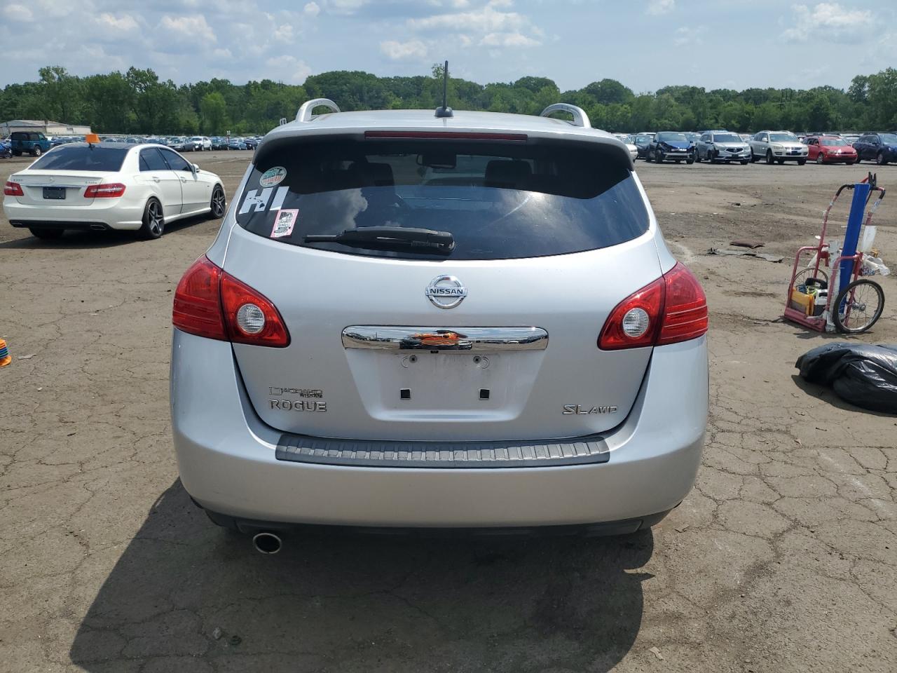 2011 Nissan Rogue S VIN: JN8AS5MV2BW673913 Lot: 63250215