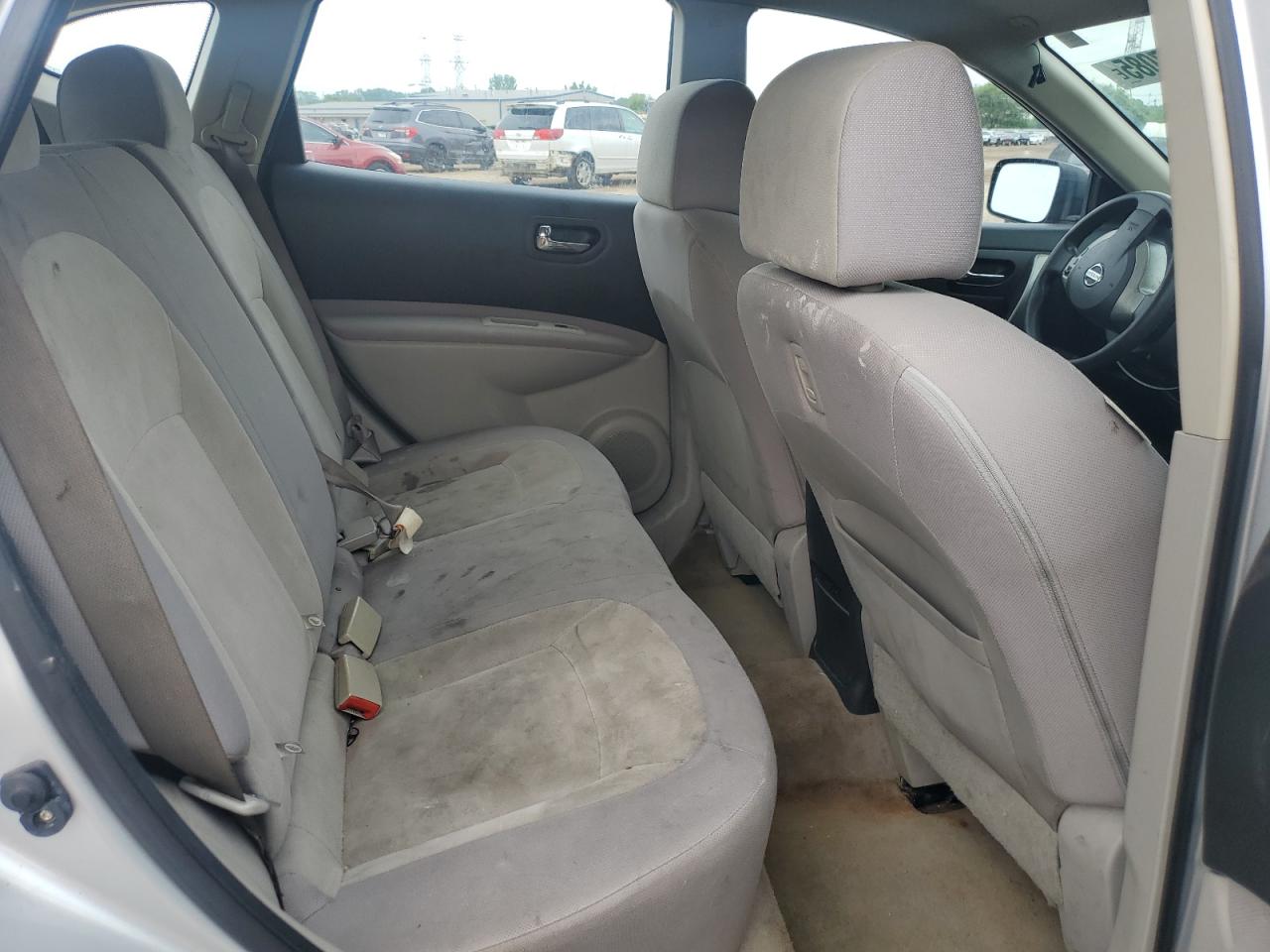 2009 Nissan Rogue S VIN: JN8AS58T29W047555 Lot: 64317085