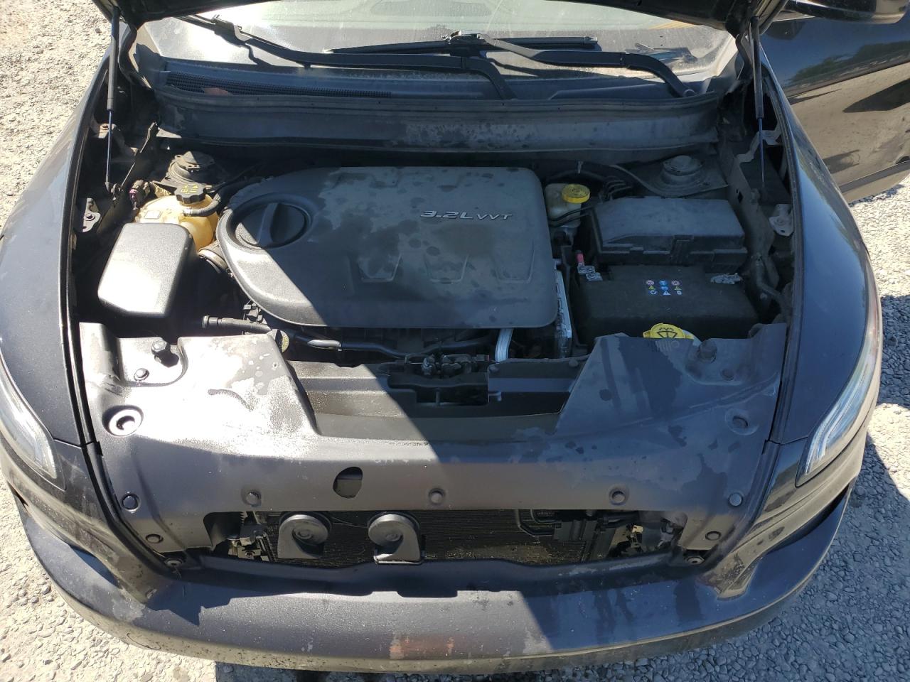 2014 Jeep Cherokee Limited VIN: 1C4PJMDS1EW130422 Lot: 63490115