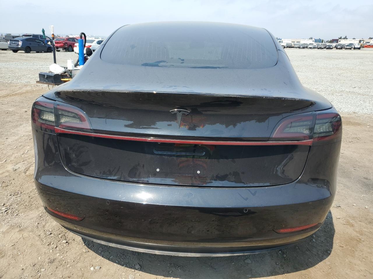 2018 Tesla Model 3 VIN: 5YJ3E1EB2JF076918 Lot: 63535495