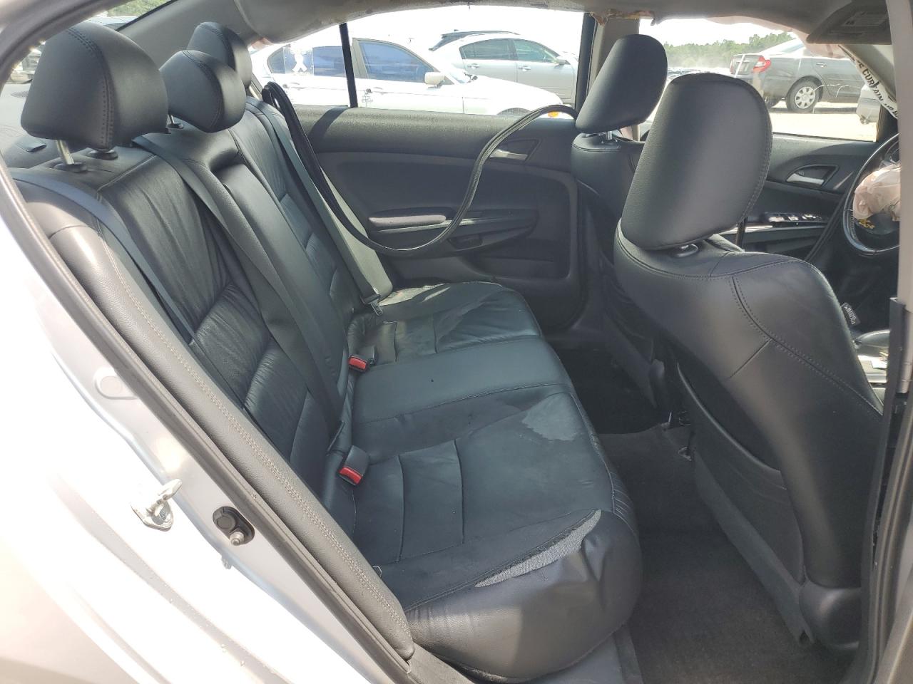 2011 Honda Accord Se VIN: 1HGCP2F63BA112628 Lot: 63020565
