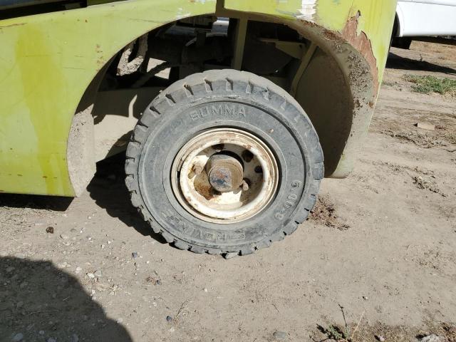  CLARK FORKLIFT 2012 Зеленый